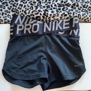 Nike Pros Spandex shorts in size small